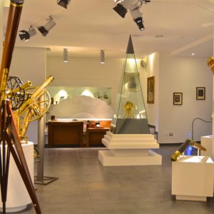 Museo dell’Osservatorio Astronomico di Capodimonte – project management – servizi multimediali e interattivi – progettazione – light design – allestimenti museali – progetti esperienziali Museo dell'Osservatorio Astronomico di Capodimonte - project management - servizi multimediali e interattivi - progettazione - light design - allestimenti museali - progetti esperienziali